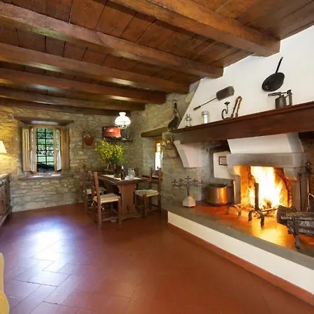 Villa Calcinaia Sleeps 10 Pool Wifi